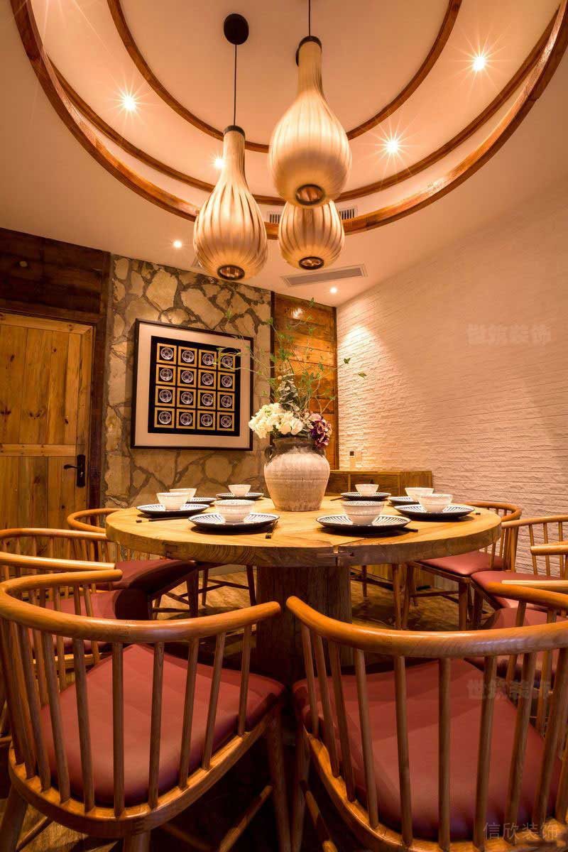 東南亞風(fēng)格餐廳主題包房