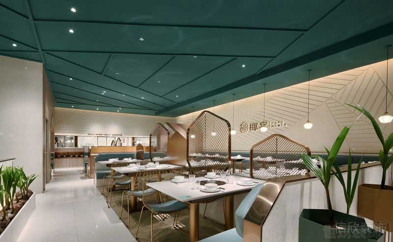 輕奢風格餐飲空間用餐區(qū)實景圖