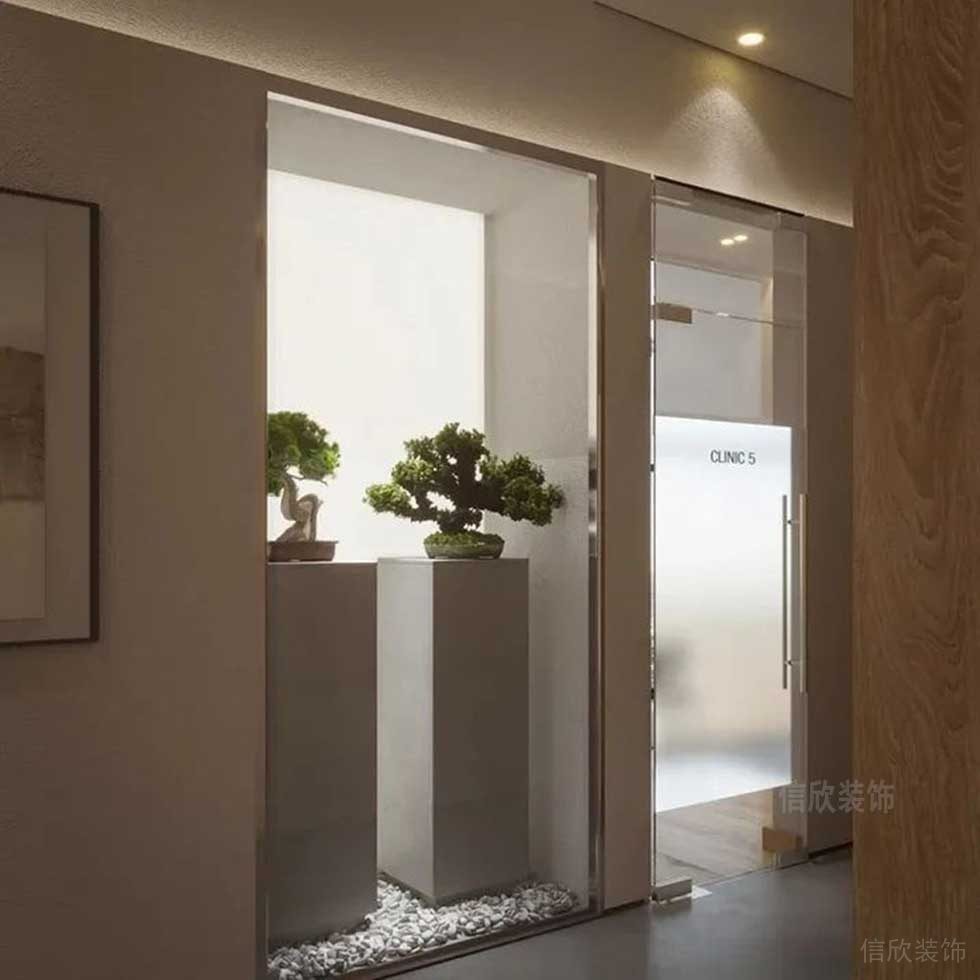 簡(jiǎn)約風(fēng)格辦公空間走廊綠植擺件效果圖