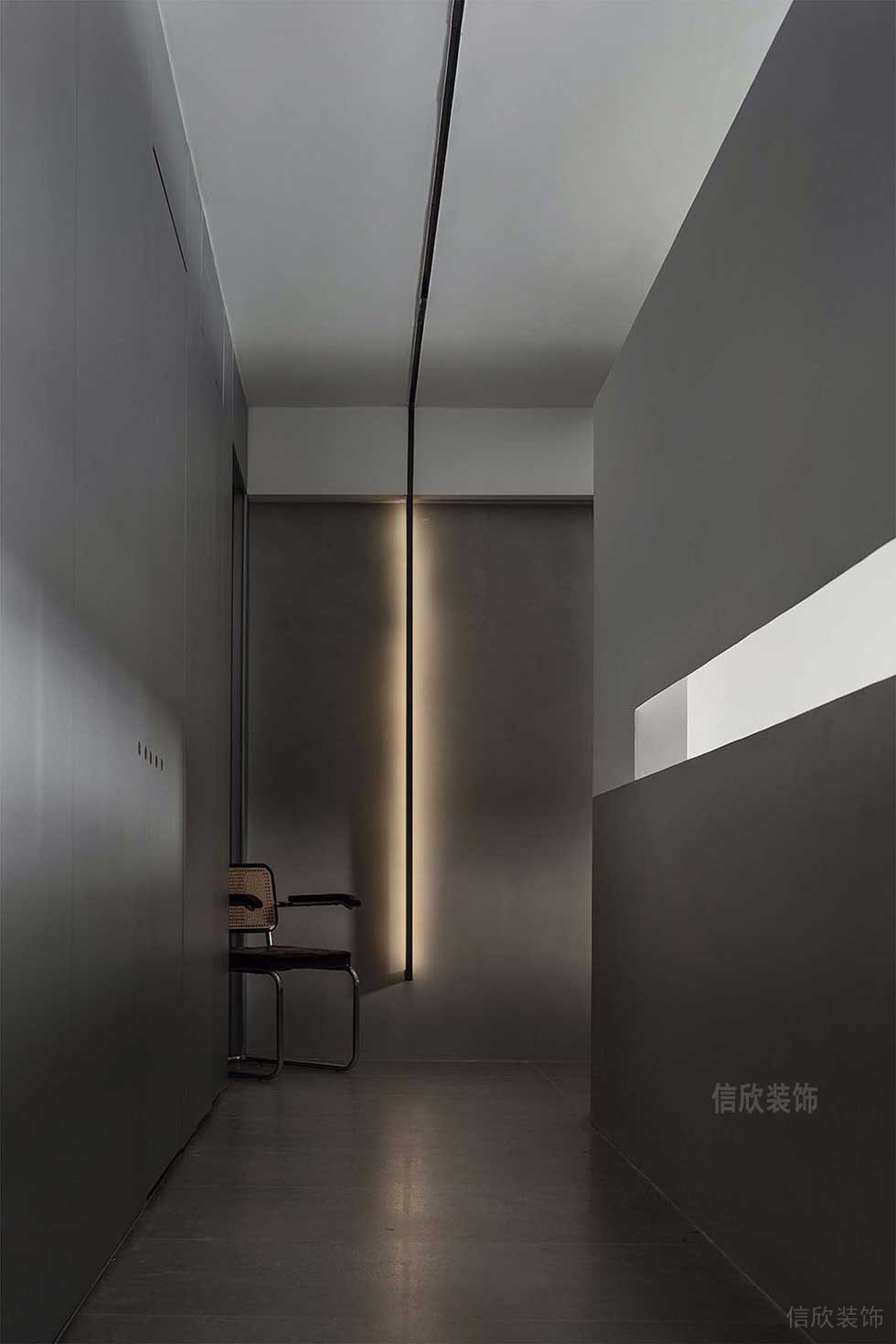現(xiàn)代簡約風格辦公室走廊線型燈效果圖